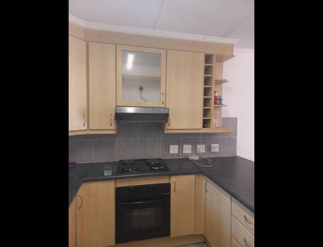 2 BEDROOM PROPERTY TO RENT IN VANDERBIJLPARK SE 10
